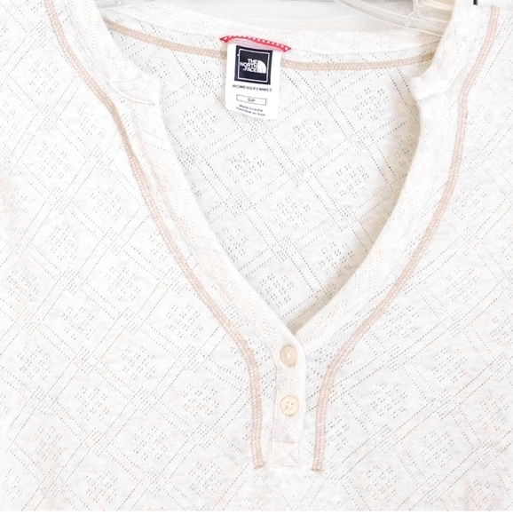THE NORTH FACE LIGHTWEIGHT CREAM HENLEY TOP - Picture 4 of 5